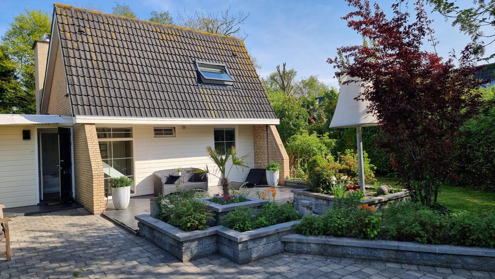 Lake House 74, Luxury Accommodation Ir Sauna Warmond Buitenkant foto